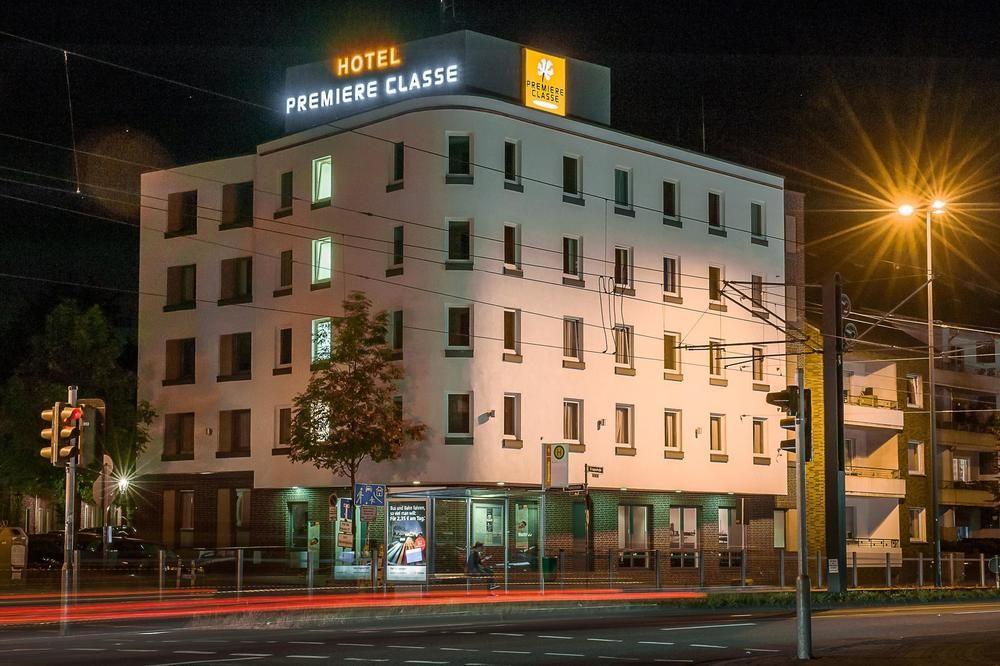 B&B Hotel Duesseldorf City-Sued Exterior foto