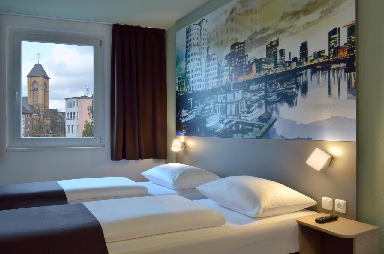 B&B Hotel Duesseldorf City-Sued Exterior foto