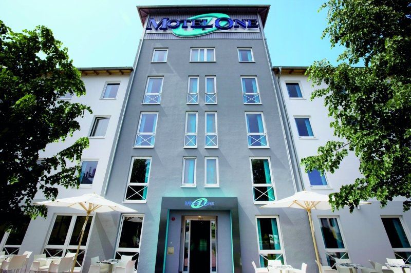 B&B Hotel Duesseldorf City-Sued Exterior foto